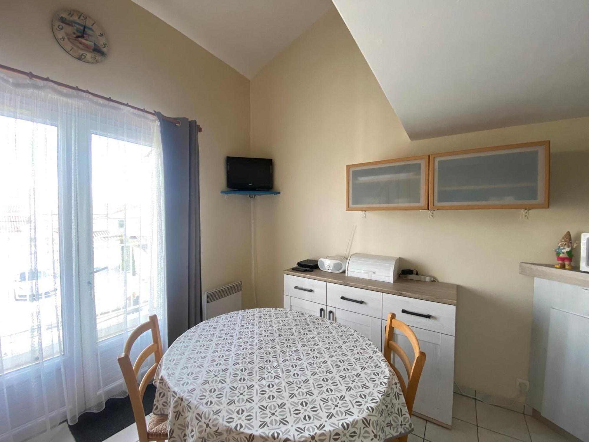 Appartement La Tranche-sur-Mer, 2 pièces, 4 personnes - FR-1-22-171 Extérieur photo
